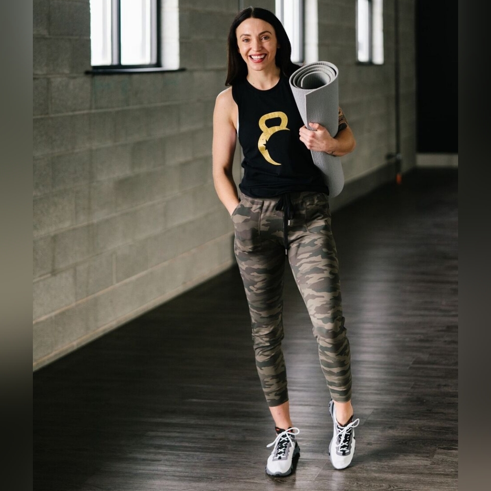 ZYIA Green Camo Unwind Joggers (XXL)